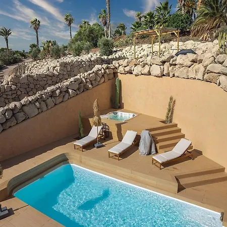Holiday Home In Amarilla Golf بيت للعطل